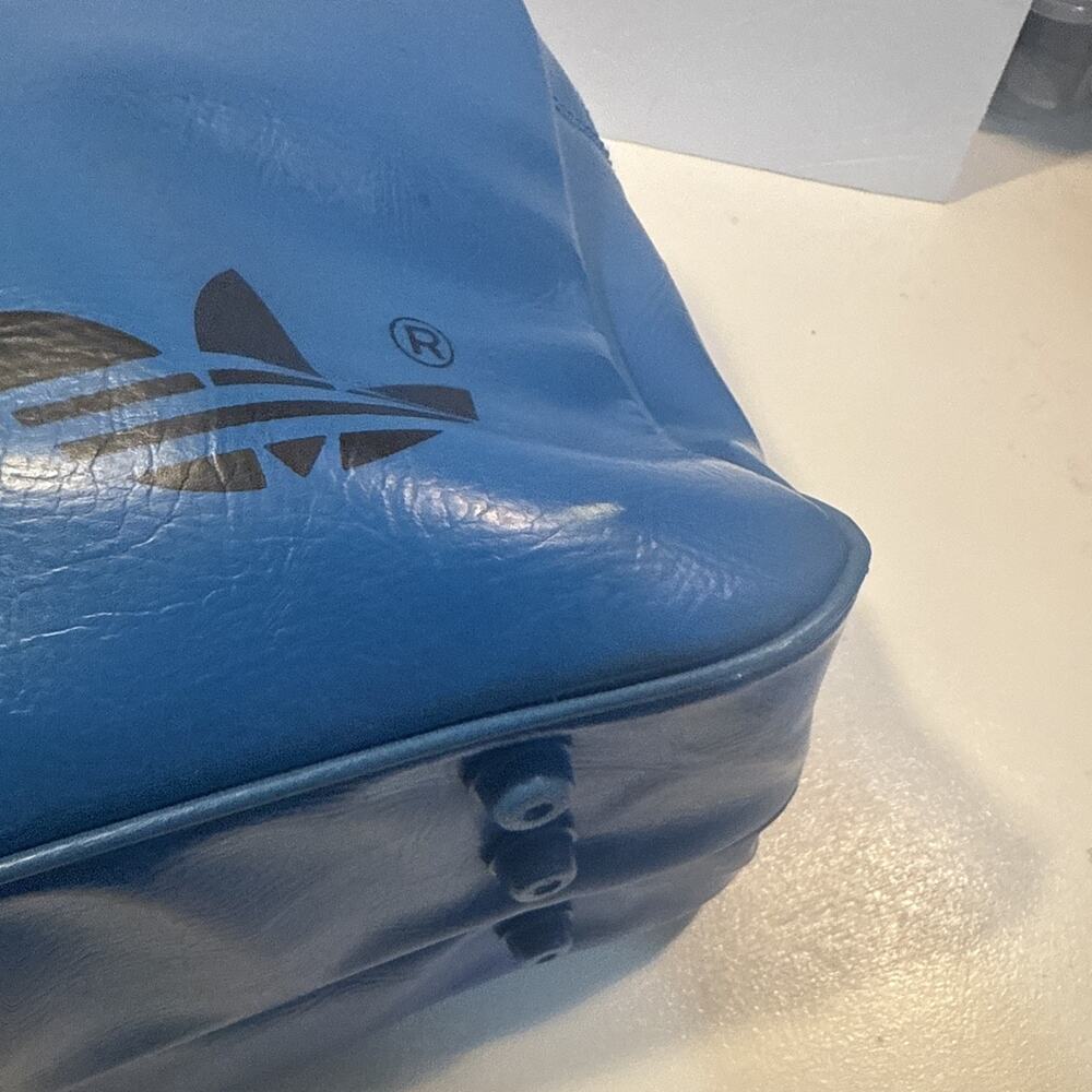 Rare Vintage 1970’s Blue Vinyl Adidas Trefoil Sports,Carryon,Weekend Bag - Picture 14 of 16